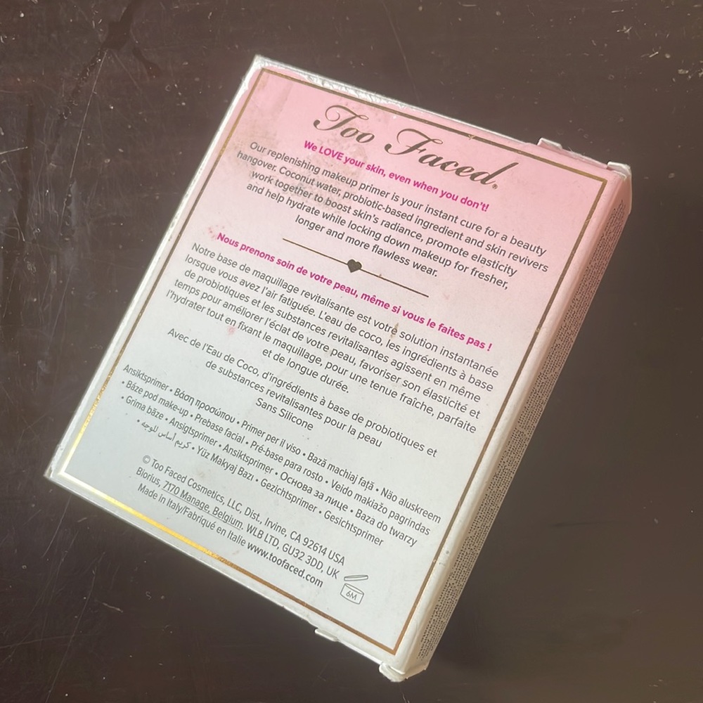 Too Faced Hangover Replenishing Face Primer - Picture 4 of 6